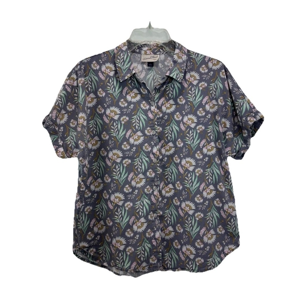 Universal Thread Floral Button Down Shirt - Gray and Green
